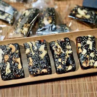 黑芝麻枸杞紅棗核桃糕(450g)|滋陰養血、溫肺潤腸